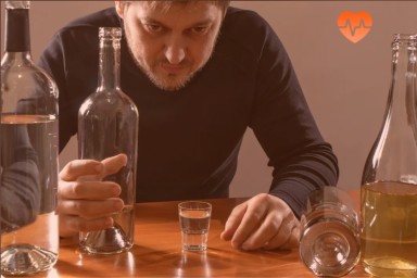 Лечение белой горячки в Коммунаре